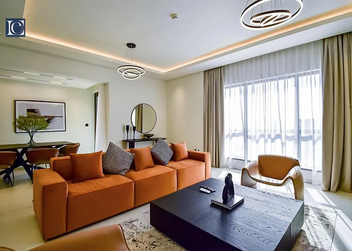 Luxury Escapes - Luxurious 2-Bedroom Apartment With Stunning Lake Views In Jbr